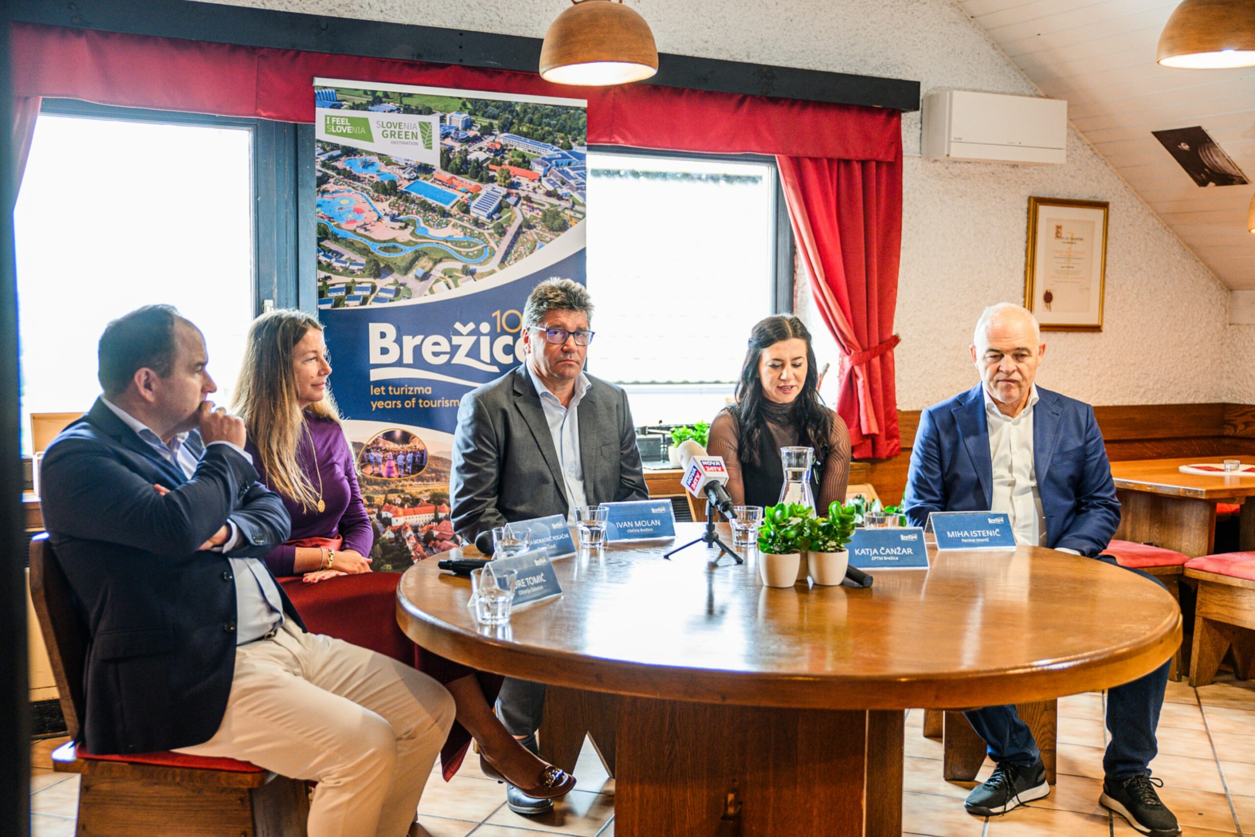 07e0f777-302a-49e9-935d-b037a5be307d